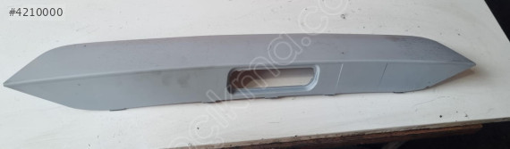 FORD COURİER ARKA BAGAJ AÇMA PLASTİĞİ SIFIR ORİJİNAL