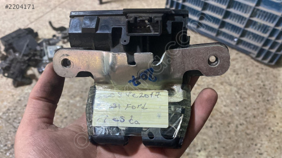 2008-17 FORD FİESTA BAGAJ KİLİDİ ORJ ÇIKMA