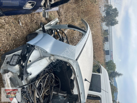 RENAULT MEGANE 2 HB SOL ARKA ÇAMURLUK