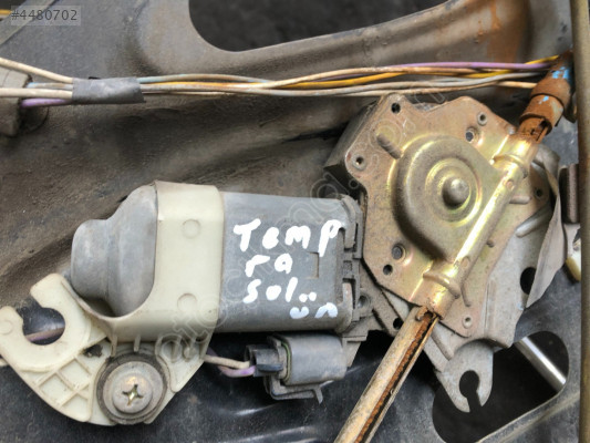 Fiat Tempra Tipo Elektrikli Sol Ön Kapı Cam Krikosu