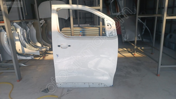 PEUGEOT EXPERT SCUDO JUMPY SAĞ ÖN KAPI