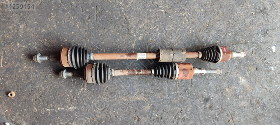 FORD FOCUS 2018  SONRASI  1.5 DİZEL OTOMATİK  AKİS SAĞ  SOL