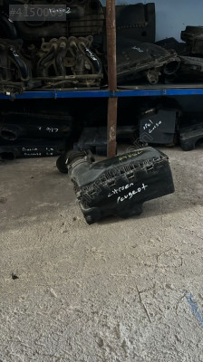 Citroen Peugeot  hava filtre kutusu