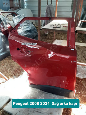 Peugeot 2008 2024  Sağ arka kapı
