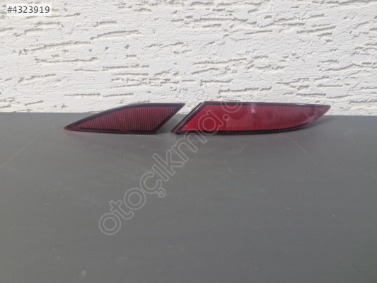 VOLKSWAGEN POLO SOL ARKA TAMPON REFLEKTÖRÜ 2 PARÇA SIFIR 2021-202