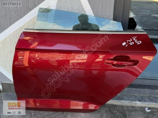 AUDİ A5 SOL ARKA KAPI HATASIZ ÇIKMA EGE OTOMOTİV