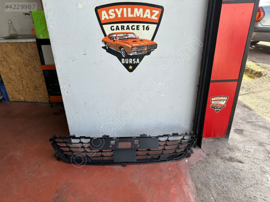 CLİO 5 ÖN TAMPON IZGARASI SIFIR İTHAL