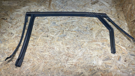 RENAULT TALİSMAN SOL ARKA KAPI ÇERÇEVE FİTİLİ