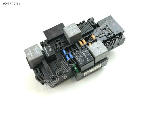 Mercedes W205 Sigorta Kutusu A2229063202 50W211F04