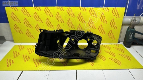 ÖN FAR KASASI SOL F32/F36 2016-SIFIR 63117478151kasa