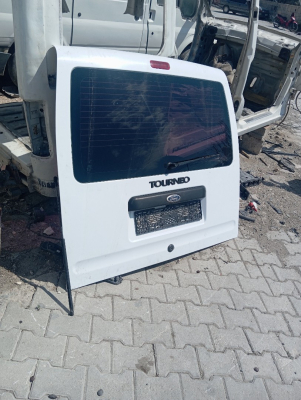 Ford connect arka bagaj dolu
