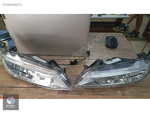 SEAT LEON SAĞ-SOL LEDLİ SİS FARI ÇIKMA ORJİNAL