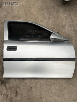 OPEL VECTRA B “ SAĞ ÖN KAPI “ hatasız