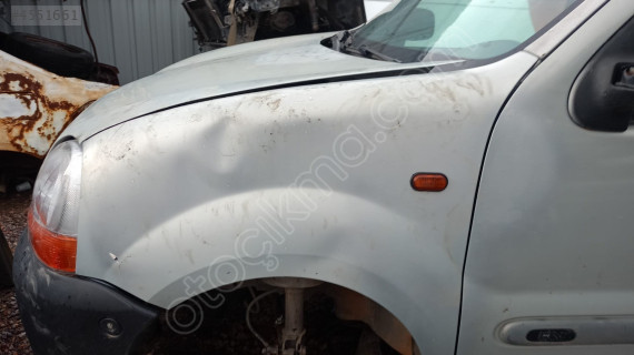 renault kangoo sol ön çamurluk