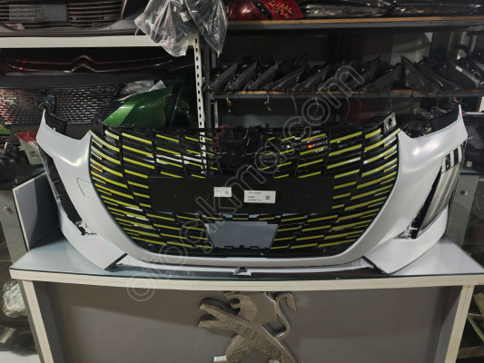 Peugeot 208 yeni kasa ön tampon