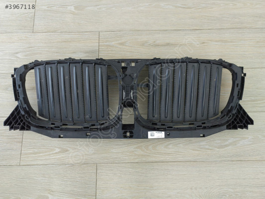 BMW G01 X3 - G02 X4 HAVA KANALI MASKE MOTORLU 51137497227