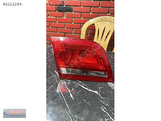 8P4945093D AUDI A3 SOL İÇ STOP 2008-2013