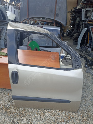 Fiat Doblo Sağ Ön Kapı Dolu