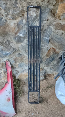 Murat 124 Serçe çıkma ön panjur
