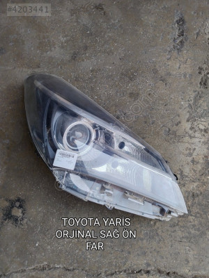 TOYOTA YARİS ORJİNAL LEDLİ SAĞ ÖN FAR AZ HASARLI 2014-2016