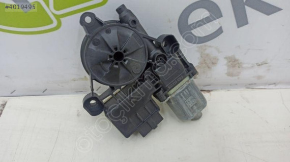 SKODA OCTAVİA 2020 2022 ARKA KAPI CAM MOTORU 5Q0959408D