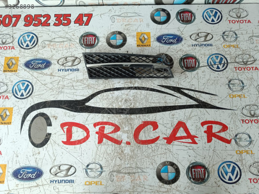 BMW  F10 SAĞ TAMPON IZGARASI ORJİNAL ÇIKMA PARÇA 51117200700