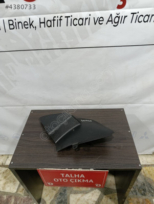 Opel Vectra B Orta Konsol Kaplaması