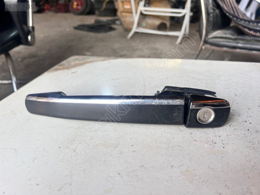 W210 MERCEDES ÖN SOL DIŞ KAPI KOLU ORJİNAL HATASIZ