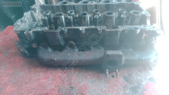 FORD FOCUS 1,6 DV6 SİLİNDİR KAPAĞI ÇIKMA ÇEVİK OTO