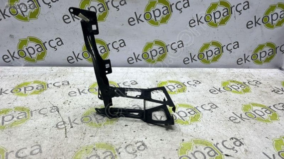 2012-2018 BMW 3 Serisi F30 F20 F32 Sol Far Yuvası Sacı