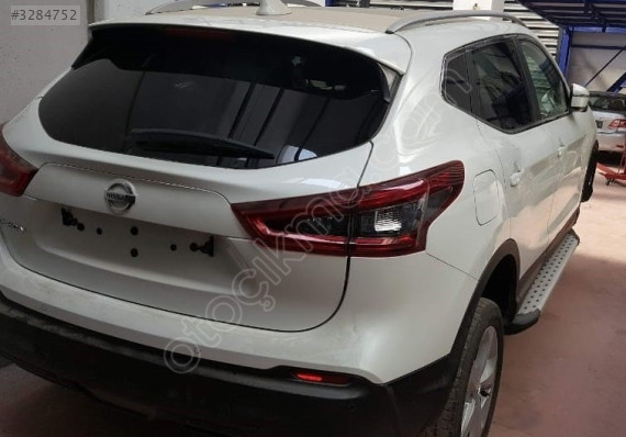 Nissan Qashqai J11 Arka Çamurluk - Mil Oto Parçaları