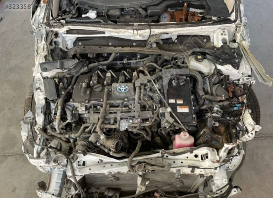 toyota corolla hybrid çıkma parça
