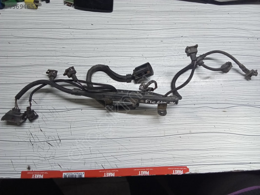 Ford Fiesta enjektör tesisat 95AG14A390FB