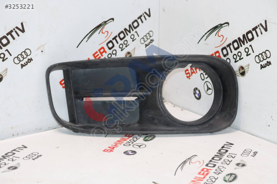 MİNİ COOPER F60 SAĞ ÖN SİS FARI ÇERÇEVESİ 51117390534