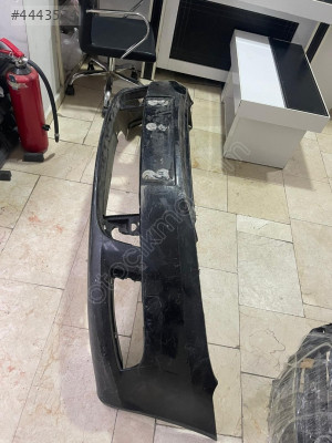 SKODA OCTAVİA ÖN TAMPON 2010