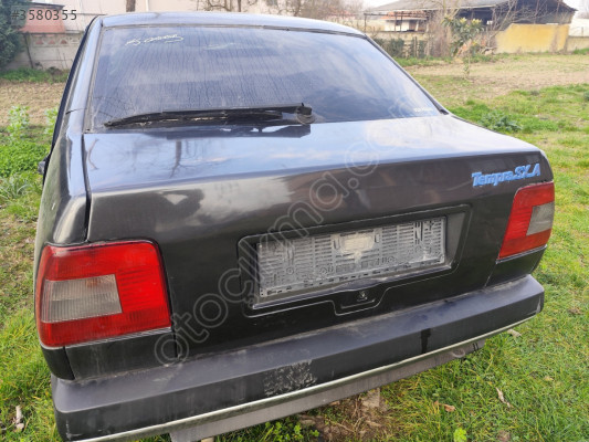 Tempara bagaj kapağı