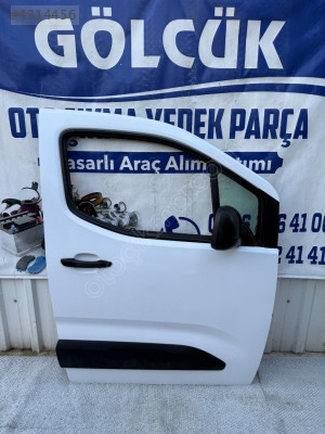 Fiat Doblo 5 Sağ Ön Kapı ORJİNAL