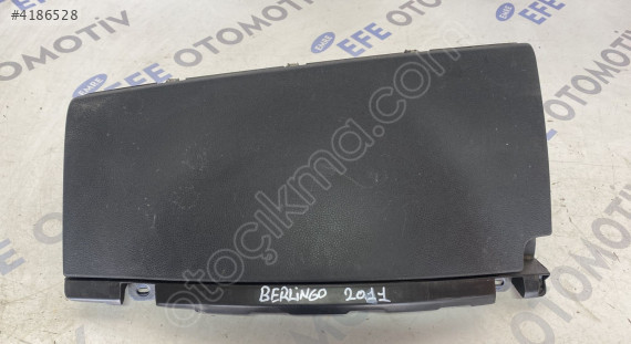 citroen berlingo 2011 üst torpido kapağı (son fiyat)