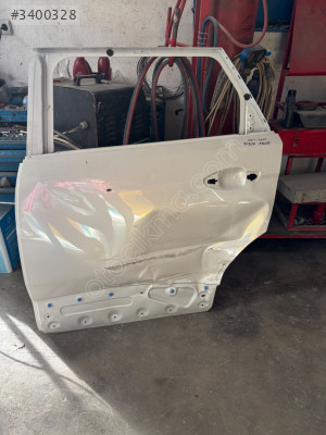 PEUGEOT 5008 2021-2023 SOL ARKA KAPI