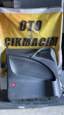Mercedes vito sol ön kapı döşemesi