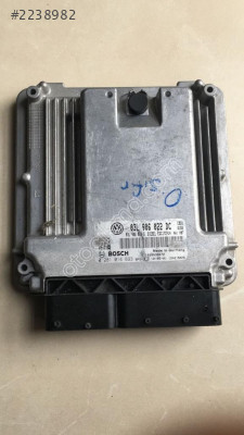 VW GOLF MOTOR BEYNİ 03L906022DC 0281014693