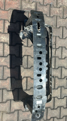2005-2010 FORD FOCUS 21.6 DİZEL DV6 ÖN TAMPON DEMİRİ