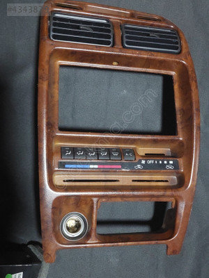 SUZUKI BALENO ORTA KONSOL ÇERCEVE