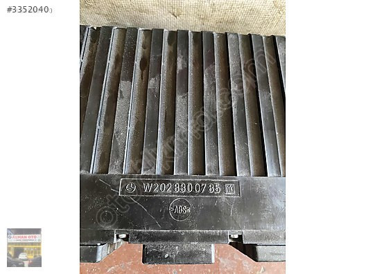 W2028300785 MERCEDES C W202 KLİMA KUMANDA PANELİ