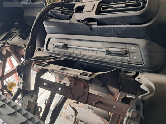 PEUGEOT PARTNER KLİMA KONTROL PANELİ.OTO ERKAN ÜNYE