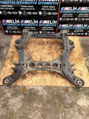 PORSCHE CAYENNE ÇIKMA ÖN TRAVERS 7L0499314A