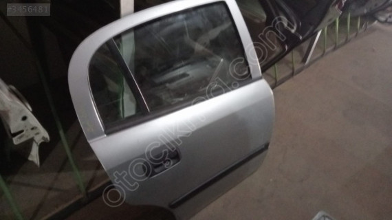 OPEL ASTRA G SAG ARKA KAPI GÜÇMANLAR
