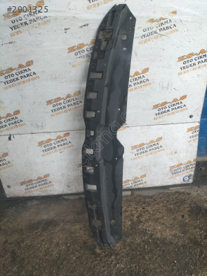 Hyundai i20 radyatör panel üst plastiği orijinal çıkma