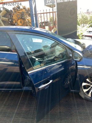 MEGANE 4 İCON SAĞ ÖN KAPI