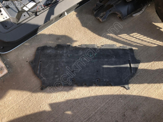 BMW 5 SERİSİ G30 MOTOR ALT MUHAFAZA 51757340168
